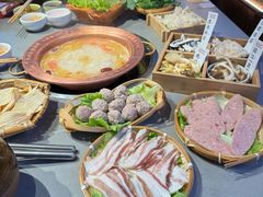 -阿婆情腊排骨火锅·野生菌季(古城旗舰店)