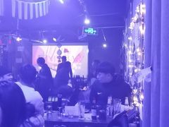 -Mx.cocktail bar