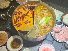 -山城棒棒军手作火锅·天花板手撕水牛鲜毛肚(北京店)