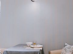 -燕庭·纯燕窝·甜品下午茶(南京西路店)