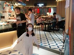 大堂-淡尾·海鲜自助概念餐厅(虹桥南丰城店)