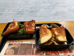 -The Habit Burger Grill 哈比特汉堡(复兴soho店)