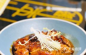 Signature Braised Goose