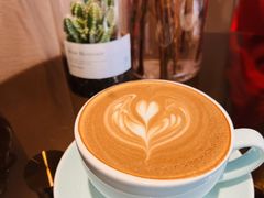 -Fridi Patisserie Cafe