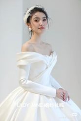 -Lady  Jane高端婚纱礼服馆
