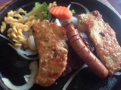 -枫林湾牛扒自助西餐厅(兴东店)