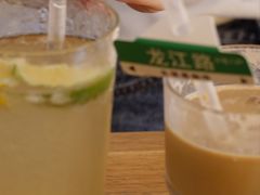 -长颈鹿咖啡(大学路店)