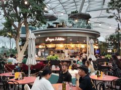 -樟宜机场免税店