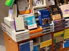 -西西弗书店(城西银泰城店)