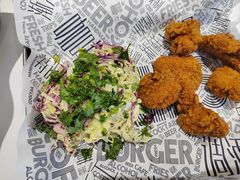 -TRIPS BURGER(大钟寺店)