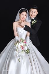 -城市花园婚纱摄影