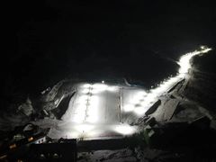 -鳌山滑雪度假区