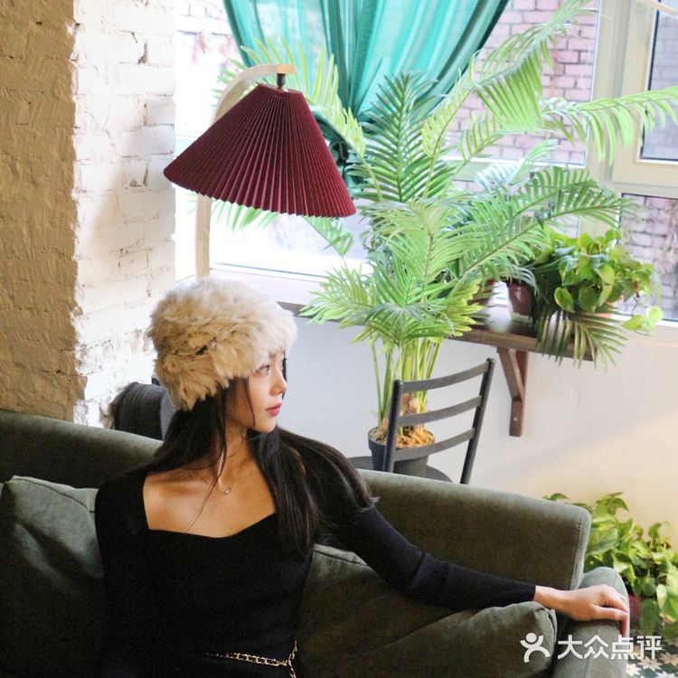 Hohhot空巢商店|白天一杯咖啡晚上一杯酒的微醺浪漫