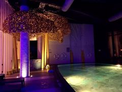 -上海滴水湖皇冠假日酒店