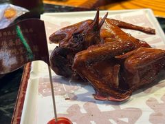 红烧乳鸽-大鸽饭(北京路店)