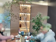 -红鼎豆捞·非遗鲍皇汤火锅(宝丰路店)