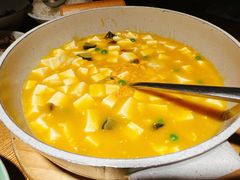 海胆虾仁烩豆腐-弄堂里(雨花客厅店)
