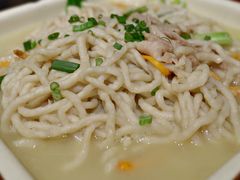 鸡汤手工鱼面-龙桥私厨·姜花菊花过桥鱼·顺德菜(容桂店)