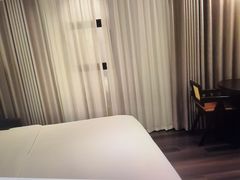 -铂尔登智慧酒店(南山西丽地铁站店)