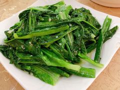 蒜蓉油麦菜-双月饭店·20年老字号(新村店)