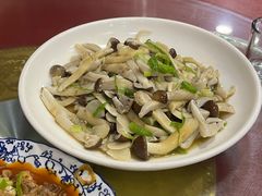 -邱二餐馆