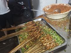 -林二哥宜烤官·宜宾小烧烤