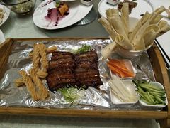 -双子楼大酒店(城开国际写字楼店)