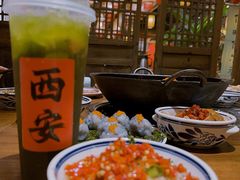 -袁山山重庆火锅(丈八北路店)