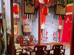 -MAX伯爵沉浸式超级游戏体验馆·实景桌游·剧本杀(小时代店)