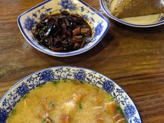 -张家巷美食(南浔店)