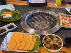 -梦山水日本烧肉(五四广场店)
