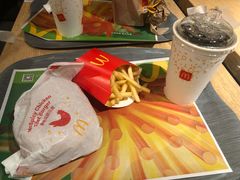 -麦当劳(中山公园龙之梦店)