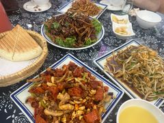-八两八金·莱芜特色炒鸡(市南漳浦路店)