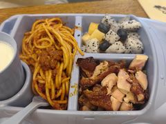-汽车博物馆主题餐厅