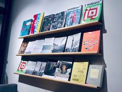 -猫的天空之城概念书店(杭州南宋御街店)