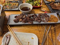 -小俩口烧烤东北菜(双井店)