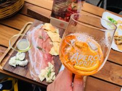 -星巴克(港汇1号办公楼店)