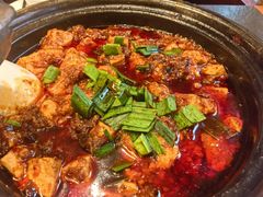 -万重锦·人文川菜馆(骡马市店)