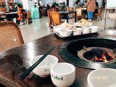 -朝伟清真铜瓢牛肉馆(三十年老·店)