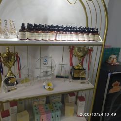 -YooMee优美智能科技美肤机构