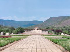 -北京十三陵国家森林公园蟒山景区