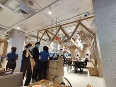 大堂-黄记煌三汁焖锅(欢乐海岸店)