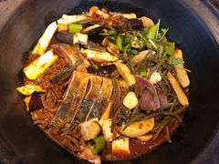 -缘福乡村铁锅炖民宿(八达岭店)