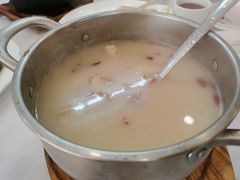 川芎白芷浸鱼头-文记壹心鸡(宝华路店)
