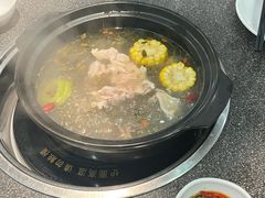 -野迹·石橄榄鸡·烧烤(新洲店)