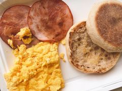 鲜美烟肉早餐全餐-麦当劳(上百万和城店)