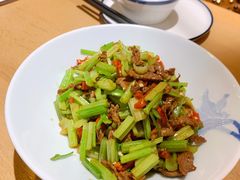 -楚山晓·湖北菜(武汉光谷K11店)