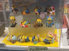-泡泡玛特POPMART(世豪广场店)
