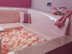 -范特西FANTASY量贩式KTV(民主广场店)