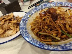 老北京炸酱面-老浒记烤鸭-北京菜(琉璃厂店)